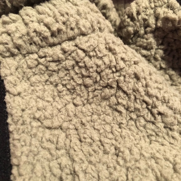 BNWT Pink VS Full Zip Boyfriend Sherpa Jacket - Picture 7 of 7